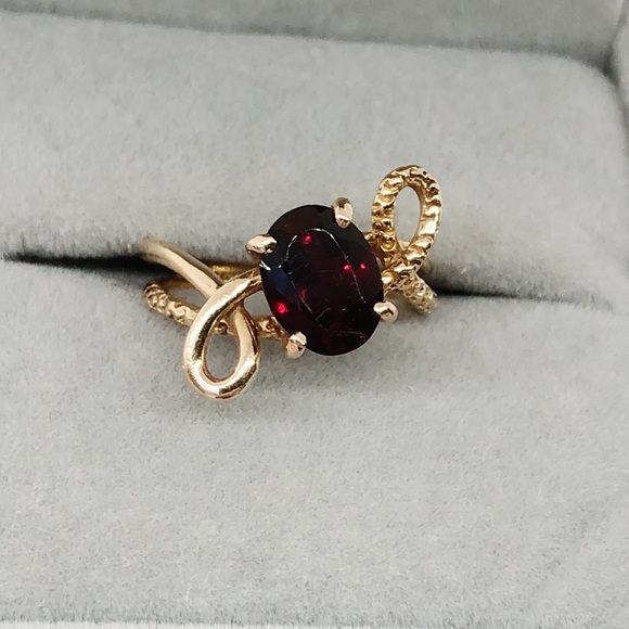 14k yellow gold garnet double band swirl ring size 5.5 3.7 g - Picture 4 of 11